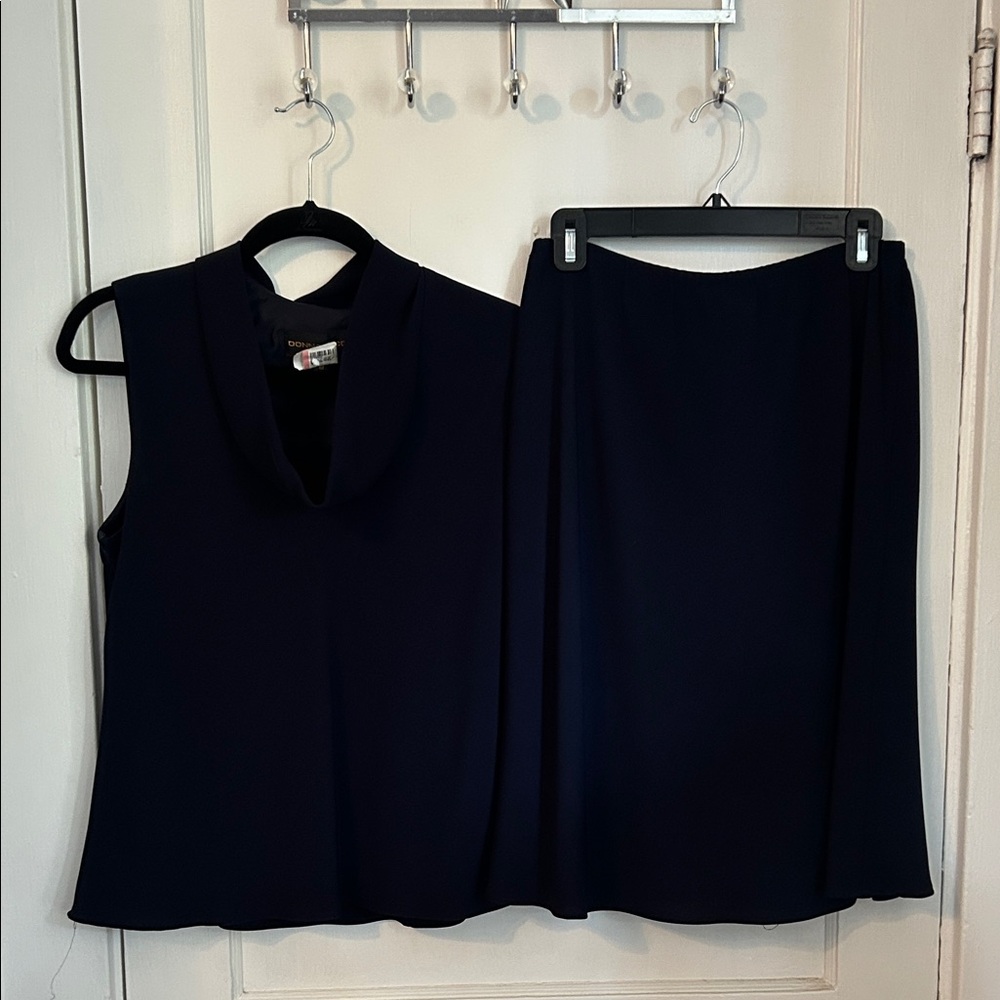 Donna Ricco Navy Skirt Set